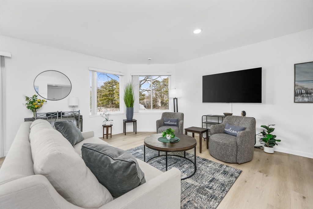 1 Belmont Road 425