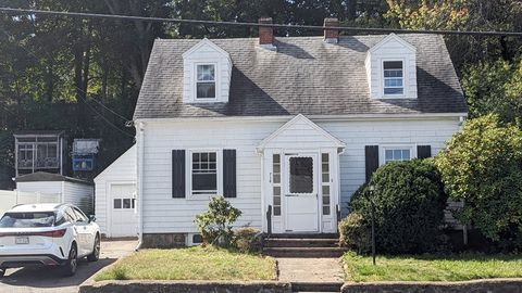 714 Lynnfield St Lynn MA 01904