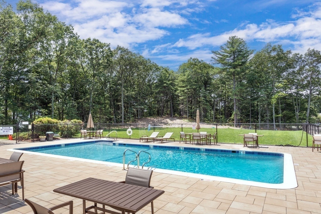 5 Magnolia Dr 5