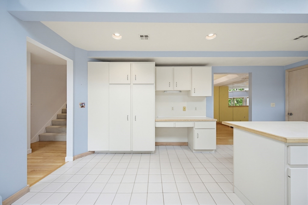 5 Magnolia Dr 5