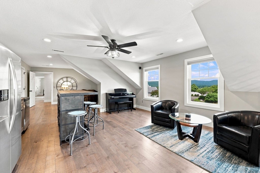 3 San Souci Dr, South Hadley, MA Photo #30