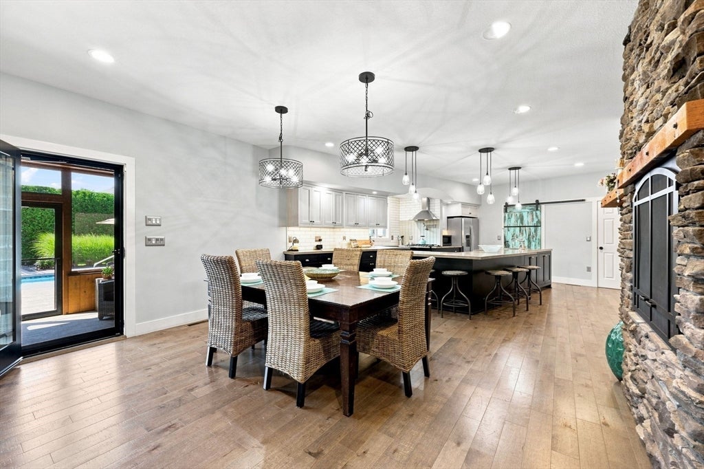 3 San Souci Dr, South Hadley, MA Photo #9