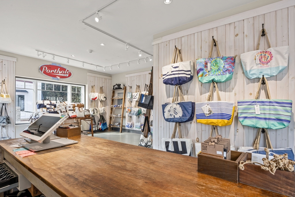 Chatham, Massachusetts 02633, United States, ,Commercial,Active,223439