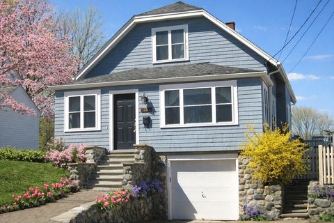 Photo of 28 Copley Avenue, Waltham, MA 02452 (MLS # 73509977)