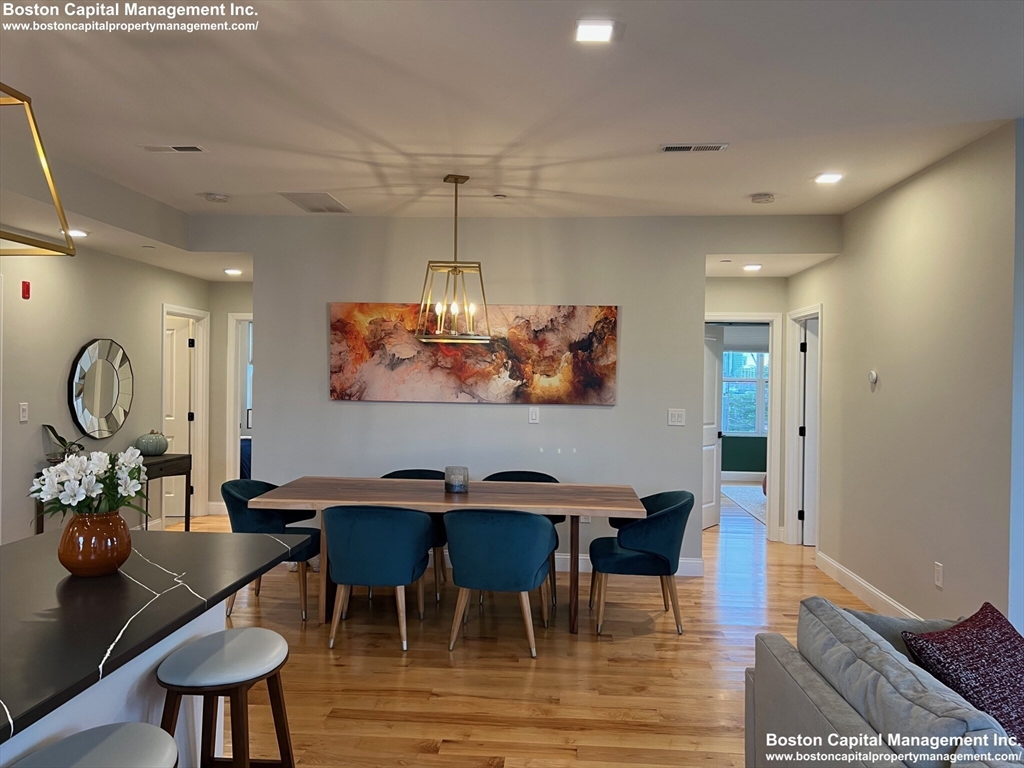 14 Williams St 4