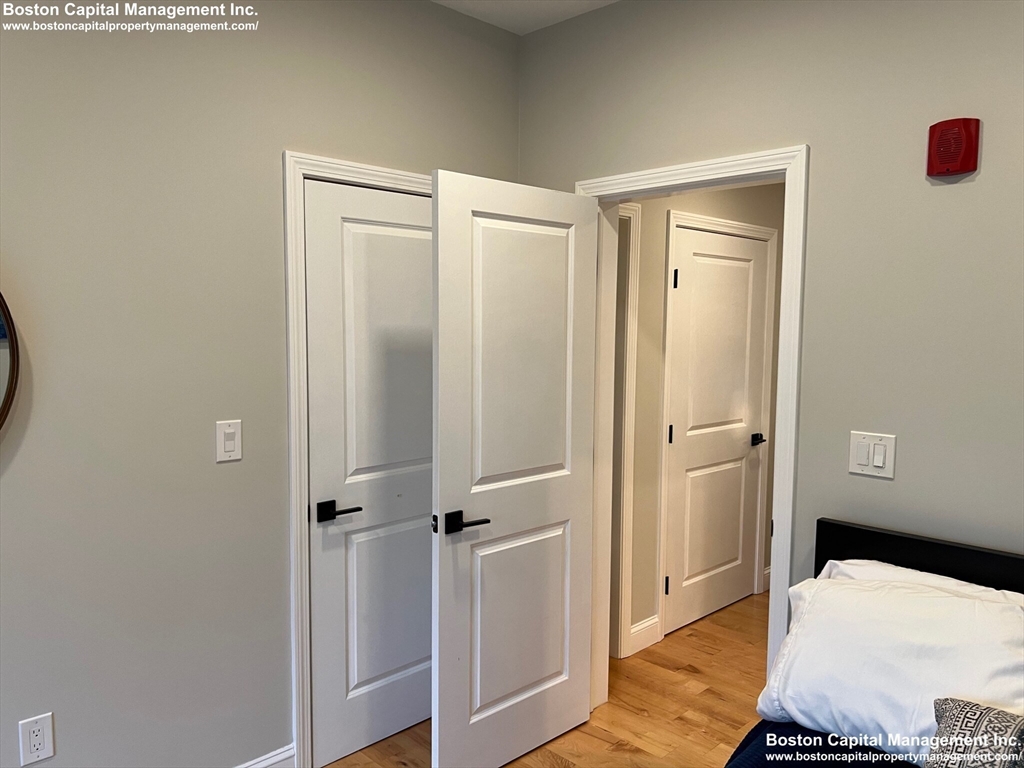 14 Williams St 4