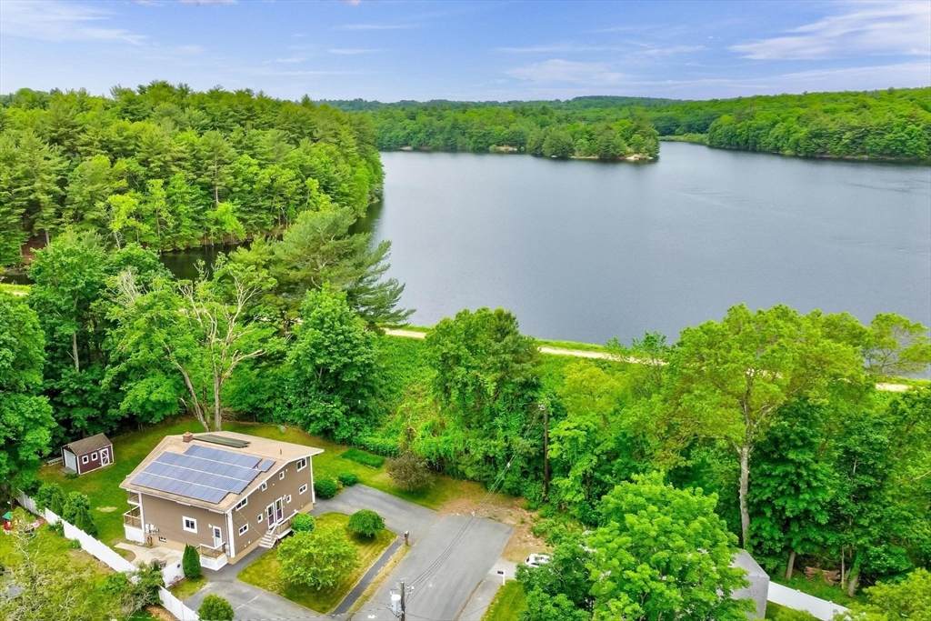3 Robinlea Cir
