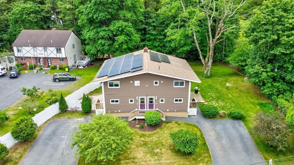 3 Robinlea Cir