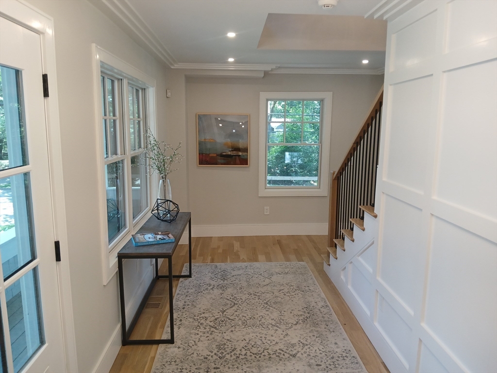 88 Crest Rd
