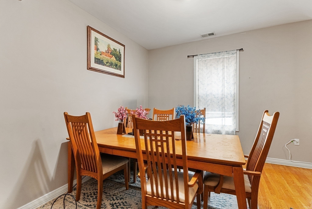 23 Trident Ave 2