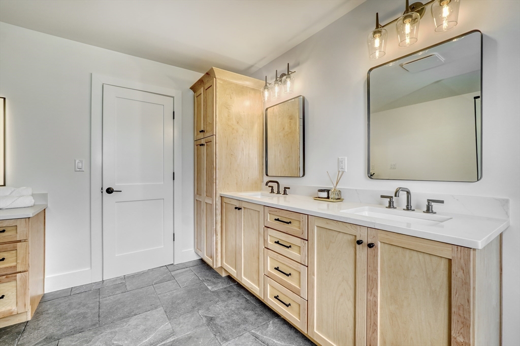 6 Callahan Drive
