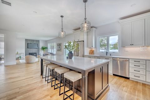 6 Callahan Drive Woburn MA 01801