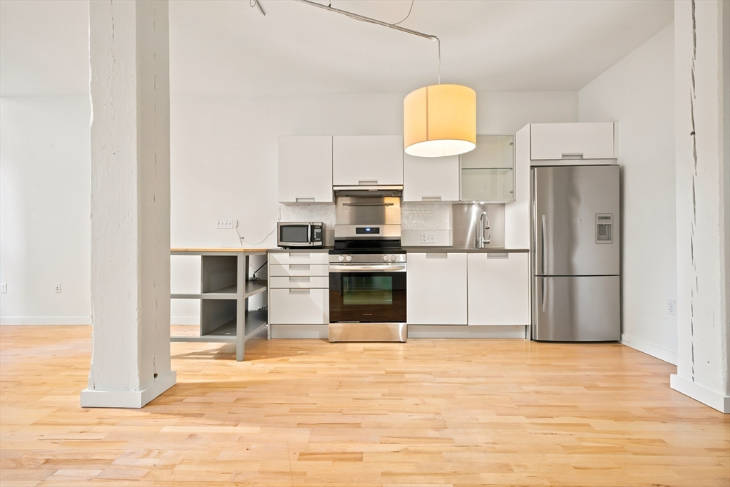 346 Congress Street U210