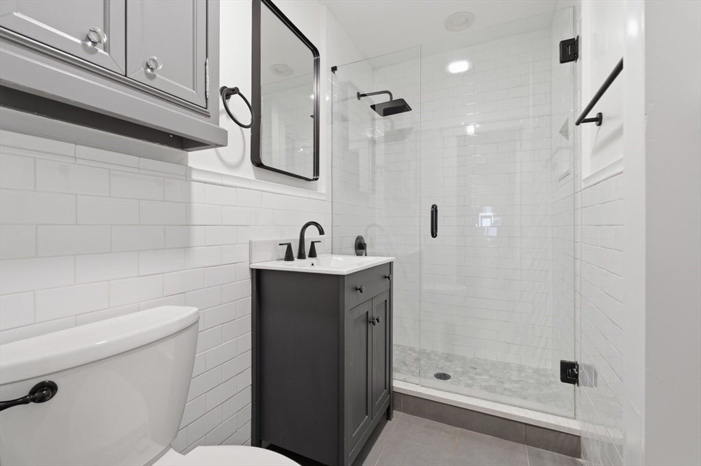 51 Revere St 2