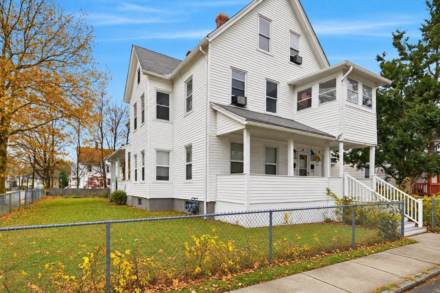28-30 Nelson Ave