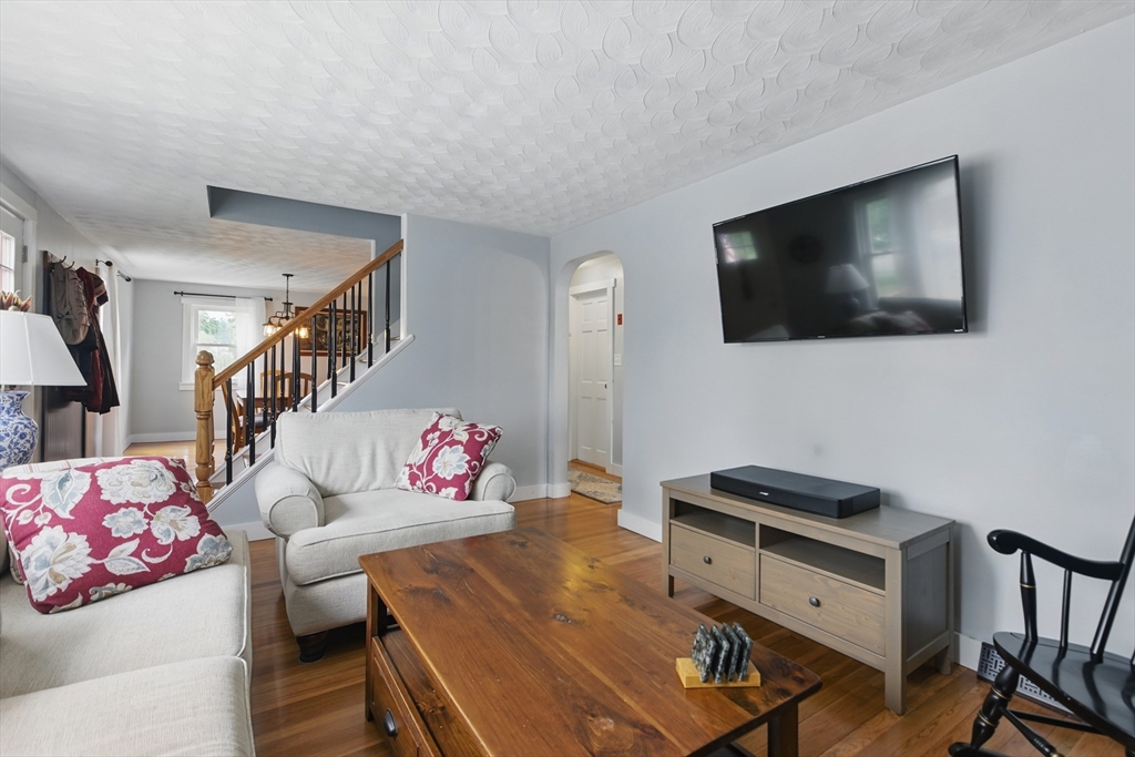 332 Treble Cove Rd