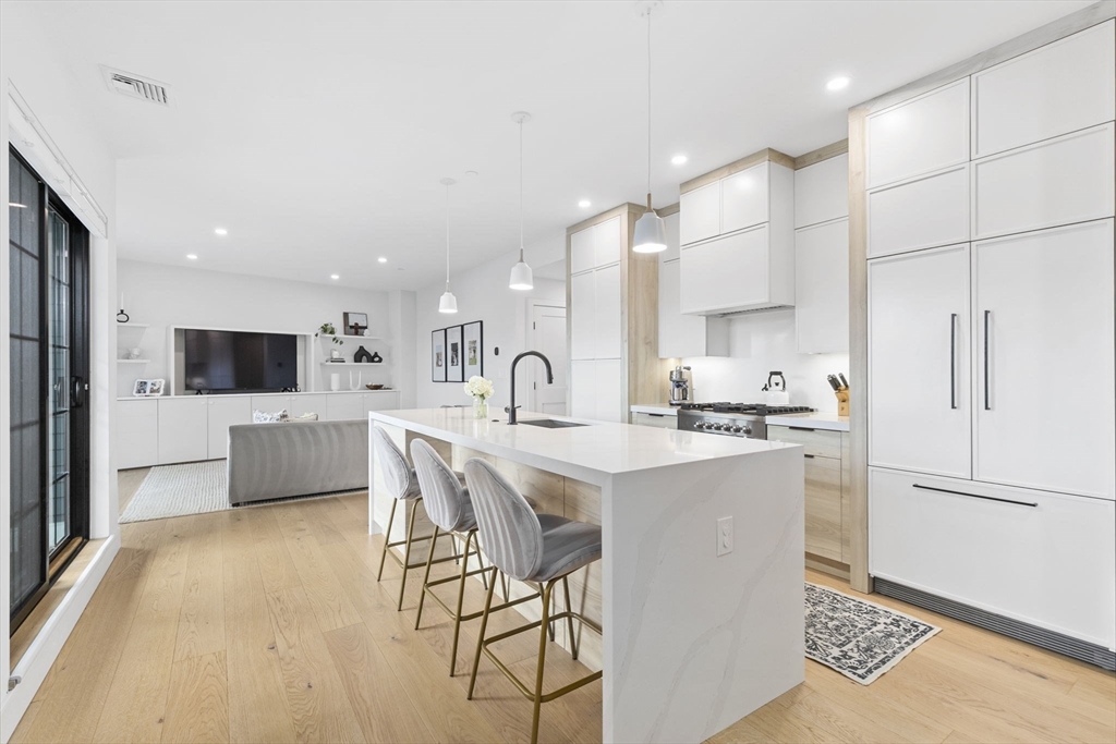 4 Payne St One