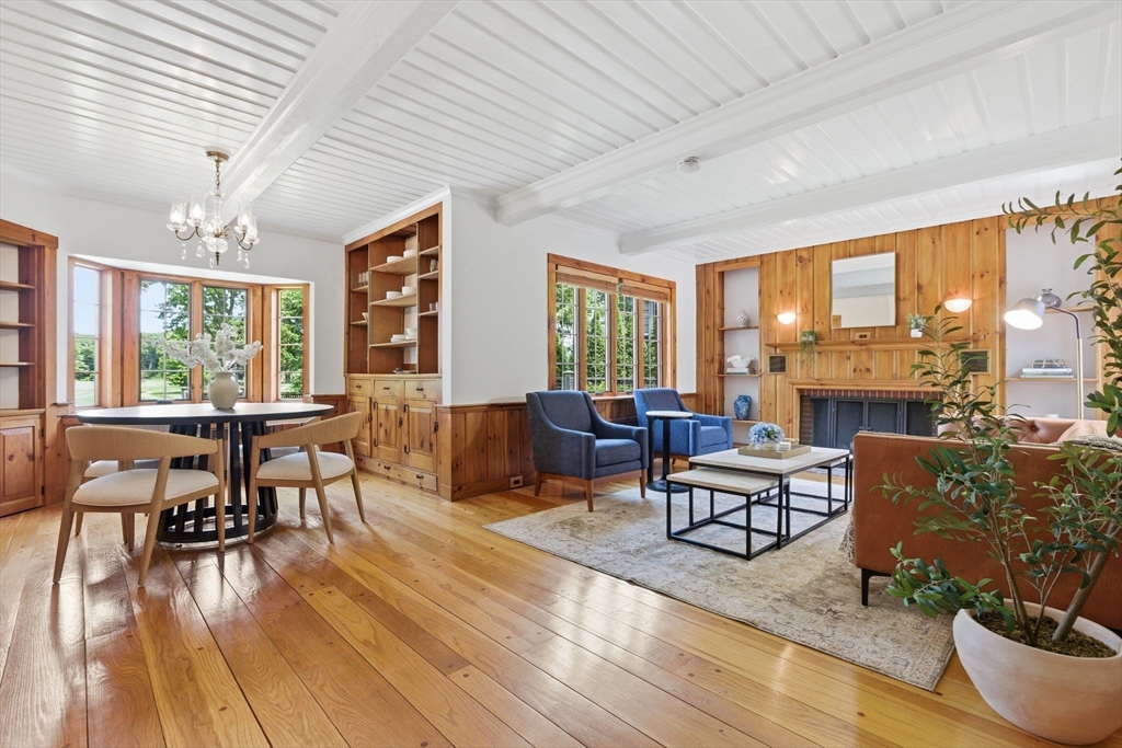127 Larchmont Road