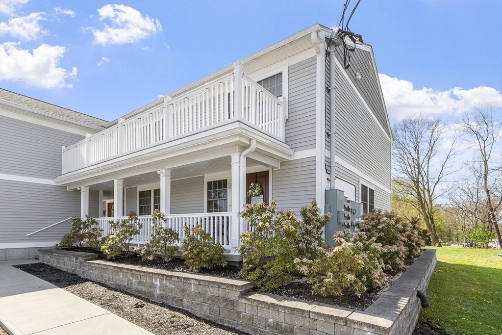 146 Main St 1D