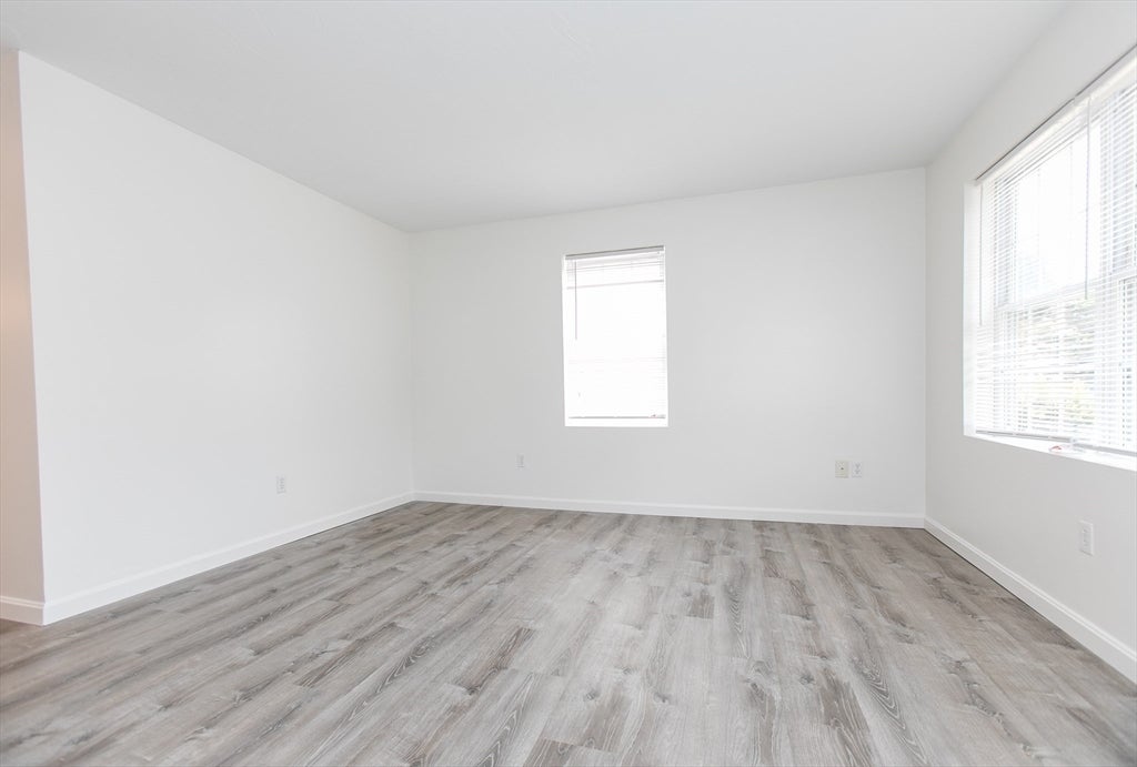 292 Chestnut Street #2, North Attleboro, MA, 292 Chestnut Street #2, North Attleboro, MA Photo #2