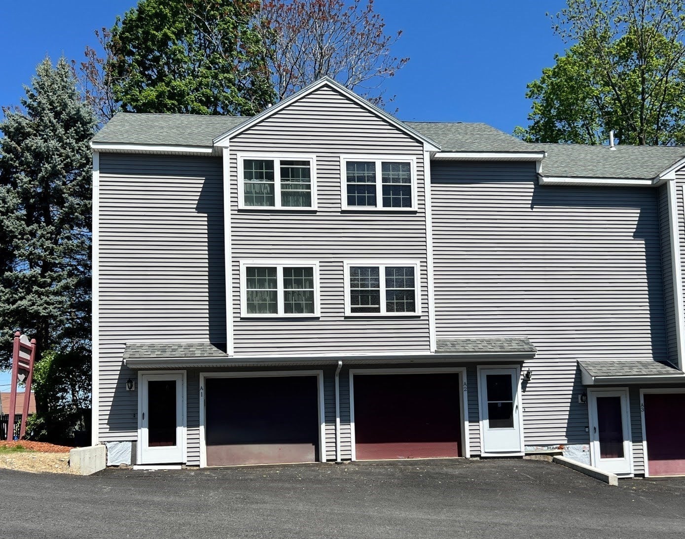 80 Smith St #2A, Lowell, MA Photo #1