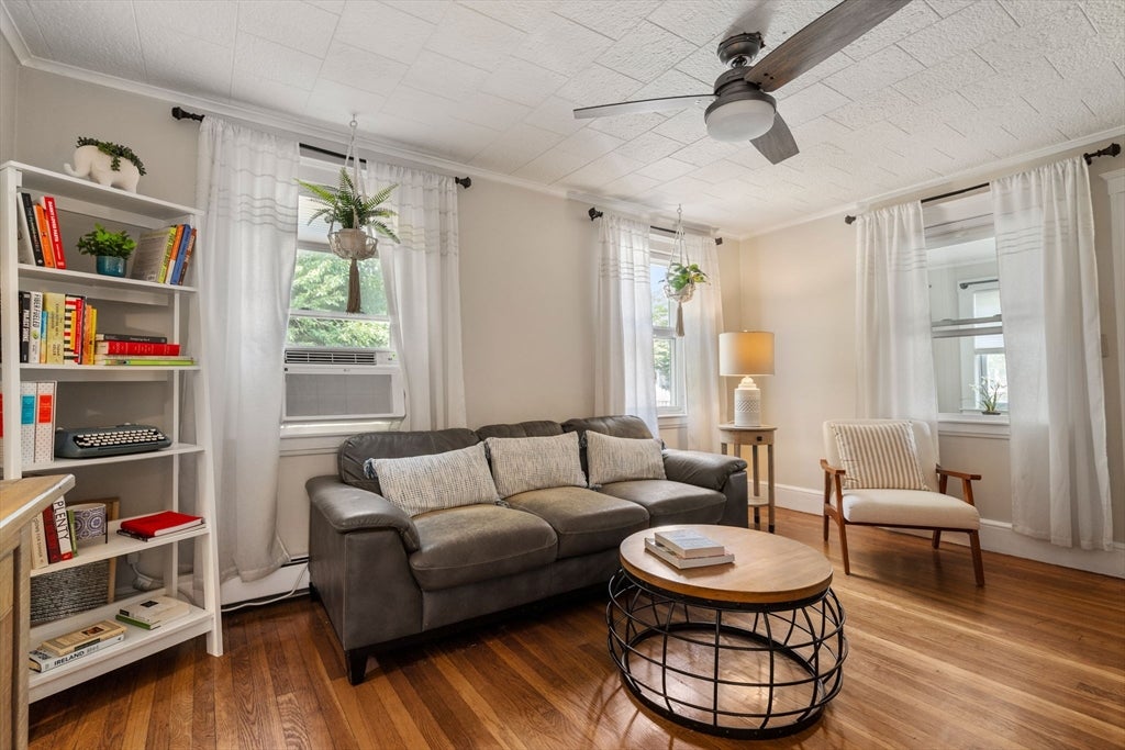 39 Dale Street, Medfield, MA, 39 Dale Street, Medfield, MA Photo #6