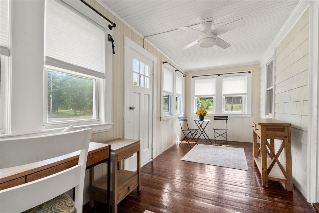 39 Dale Street, Medfield, MA, 39 Dale Street, Medfield, MA Photo #4