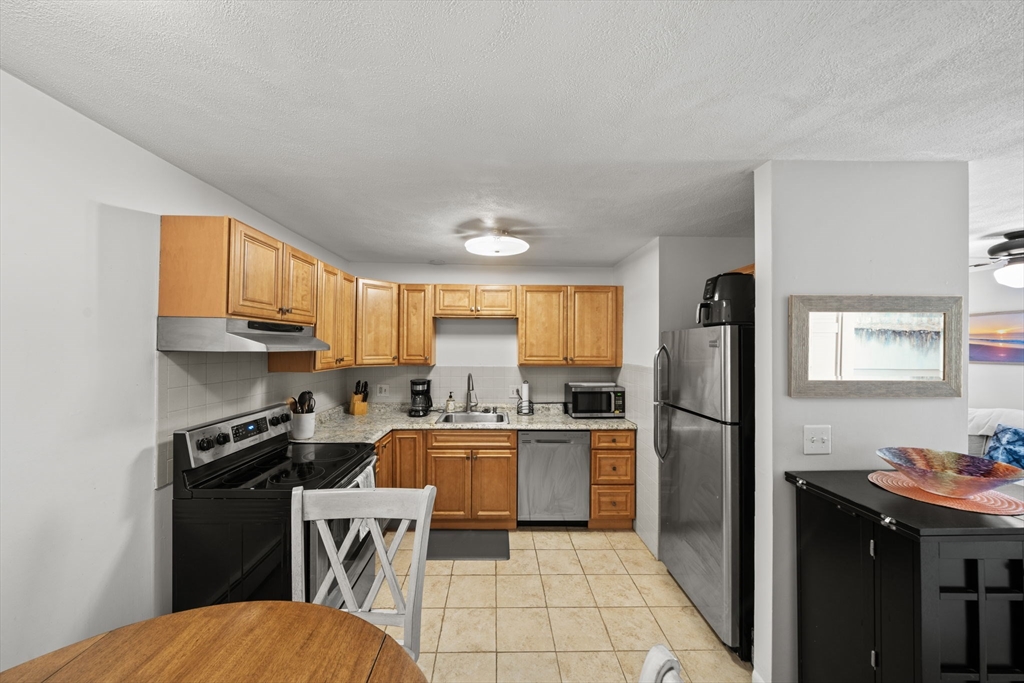 295 Main St 15