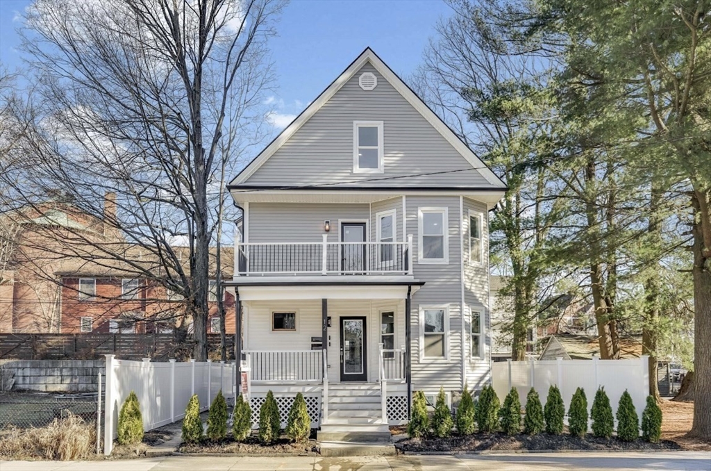 Boston, Massachusetts 02124, United States, 3 Bedrooms Bedrooms, ,2 BathroomsBathrooms,Residential,Active,76927