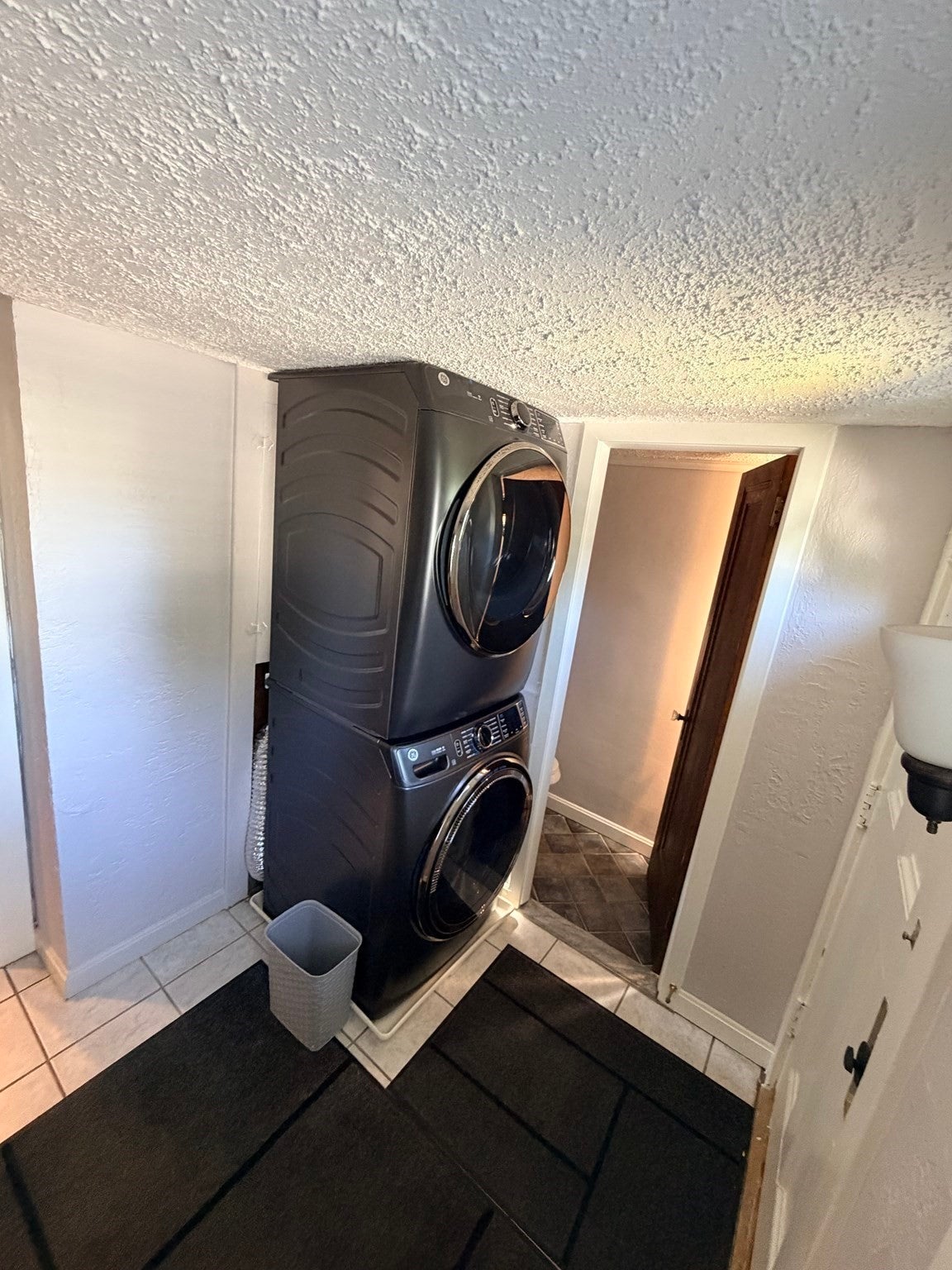 860 Pleasant St, Worcester, MA, 860 Pleasant St, Worcester, MA Photo #12