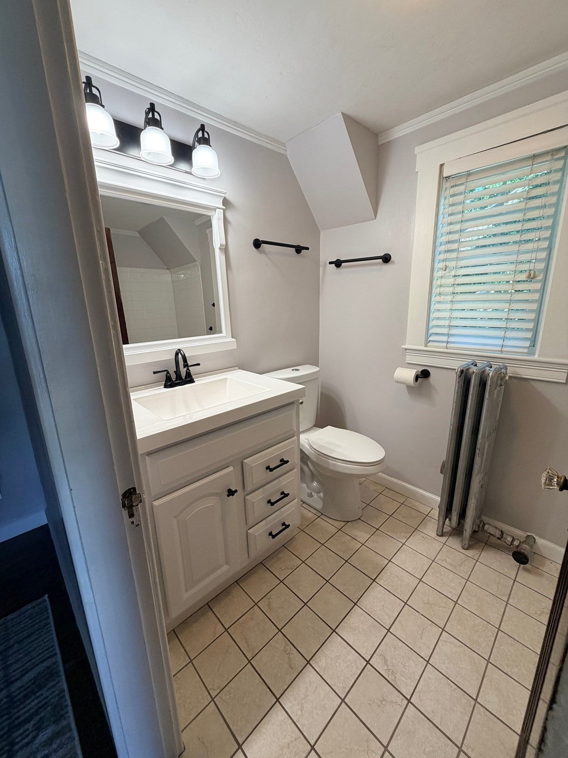 860 Pleasant St, Worcester, MA, 860 Pleasant St, Worcester, MA Photo #15