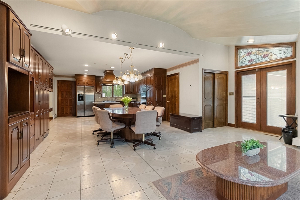 5 Azalea Rd