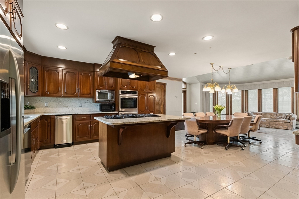 5 Azalea Rd