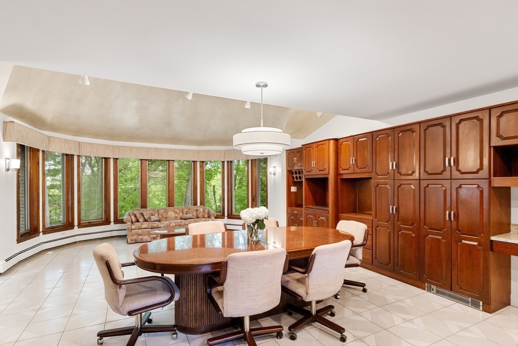 5 Azalea Rd
