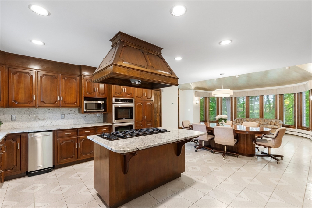 5 Azalea Rd