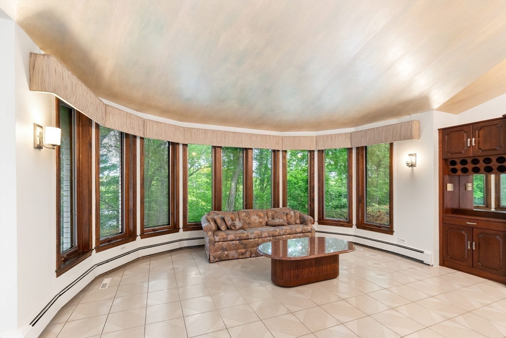 5 Azalea Rd