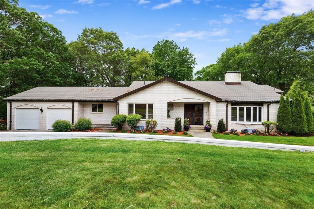 5 Azalea Rd