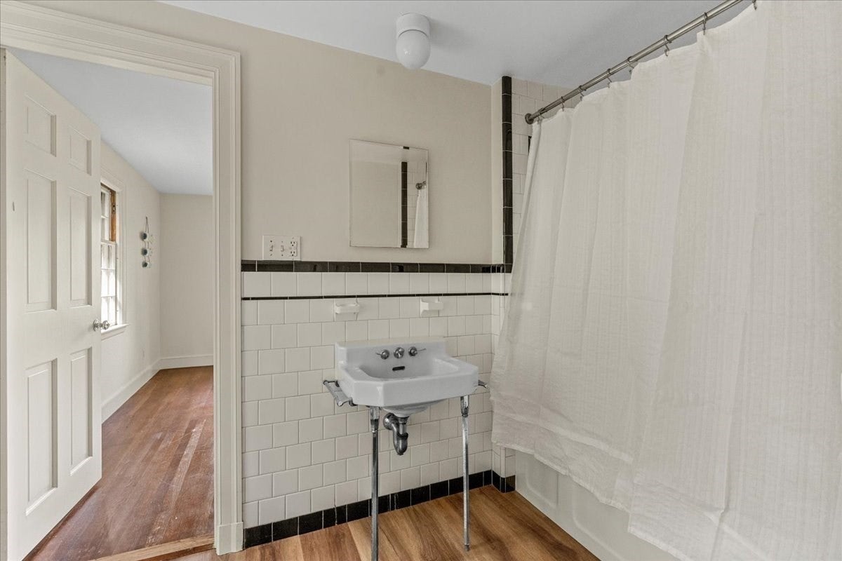761 Main St, Hingham, MA, 761 Main St, Hingham, MA Photo #24