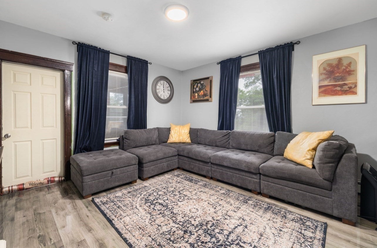628 Cumberland Hill Rd, Woonsocket, RI, 628 Cumberland Hill Rd, Woonsocket, RI Photo #4