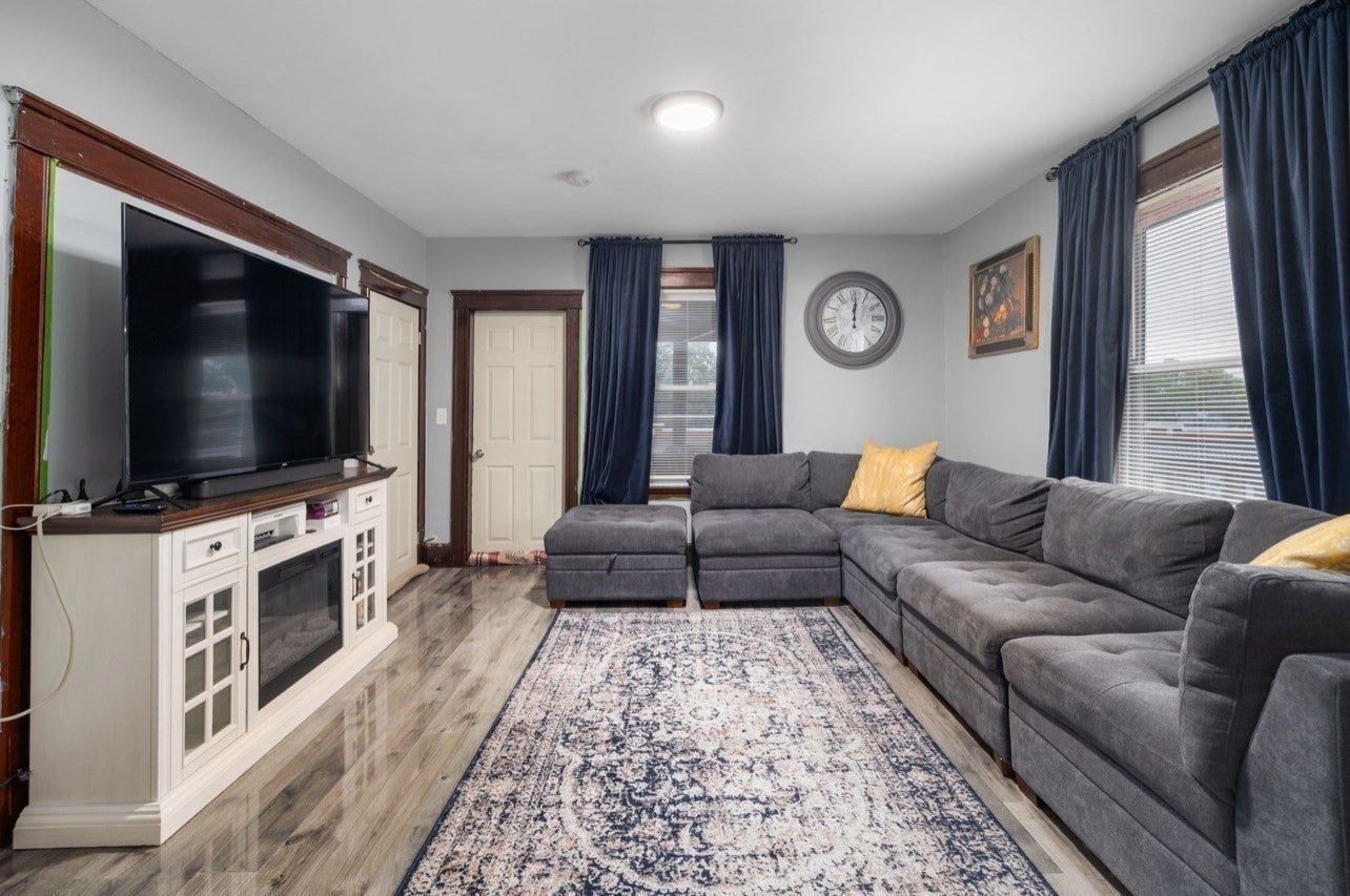628 Cumberland Hill Rd, Woonsocket, RI, 628 Cumberland Hill Rd, Woonsocket, RI Photo #5