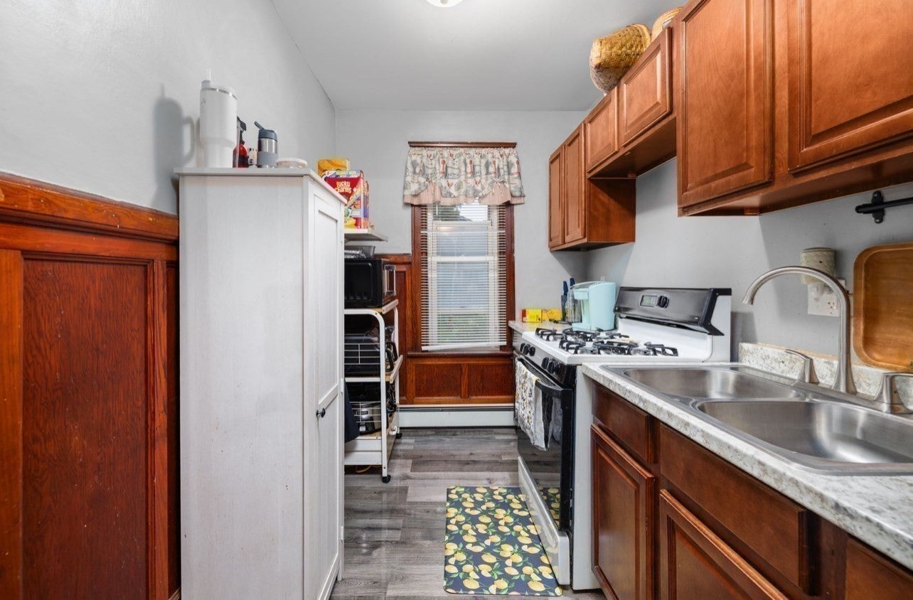 628 Cumberland Hill Rd, Woonsocket, RI, 628 Cumberland Hill Rd, Woonsocket, RI Photo #12