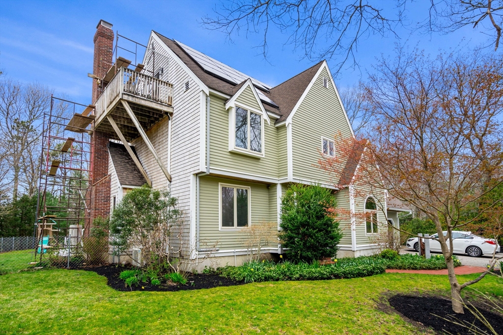 16 Ellisville Rd