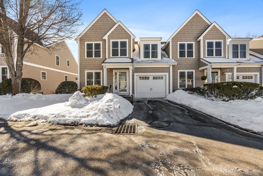 22 Barker Square Dr 22