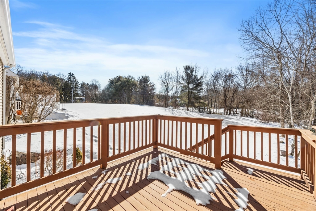 22 Barker Square Dr 22