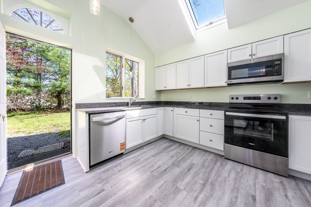 50 Silver Oak RD, Eastham, MA Photo #8
