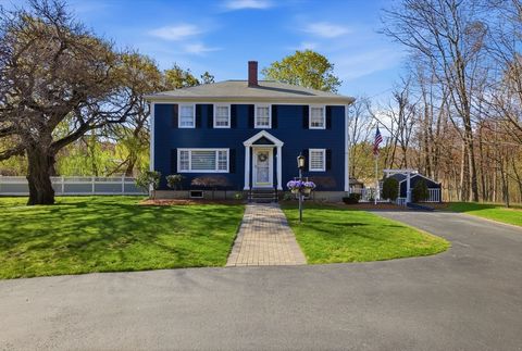 Photo of 94 Howard St, Saugus, MA 01906 (MLS # 73508902)