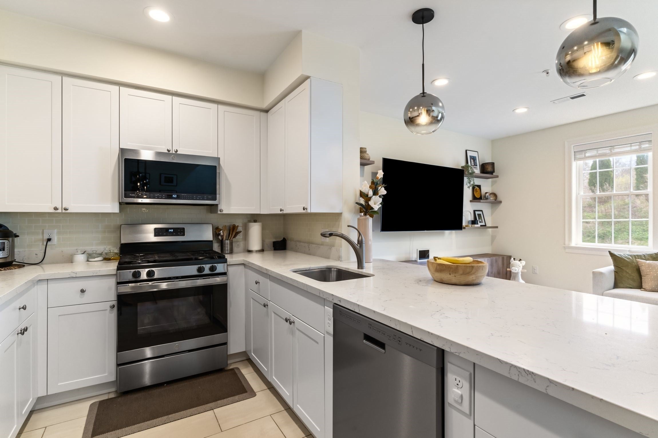 70 Endicott Street #1206, Norwood, MA, 70 Endicott Street #1206, Norwood, MA Photo #4