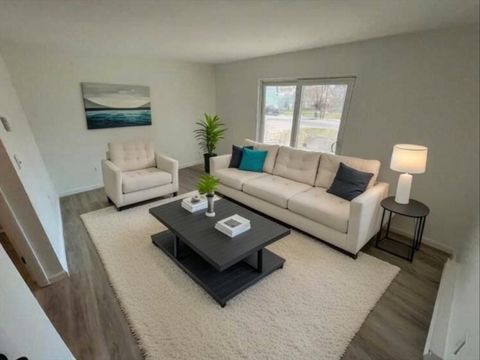 Photo of 31 Vine St #36, Weymouth, MA 02188 (MLS # 73460189)