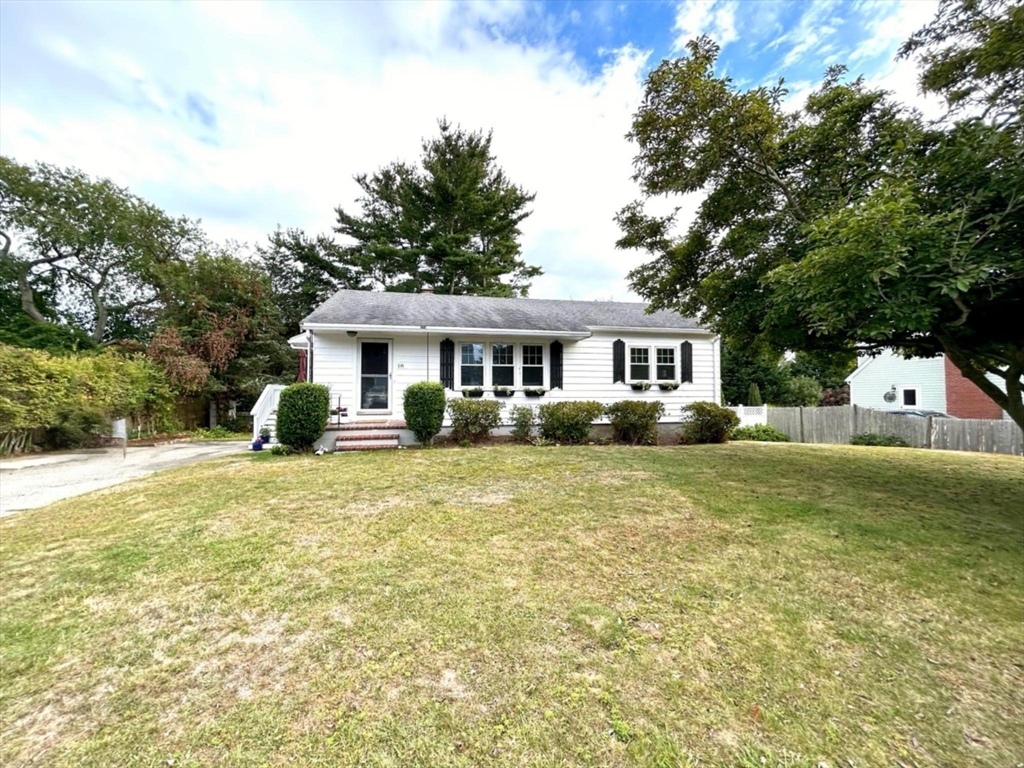 18 Hunt Way