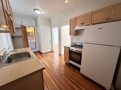 22 Henchman ST #5F, Boston, MA Photo #4